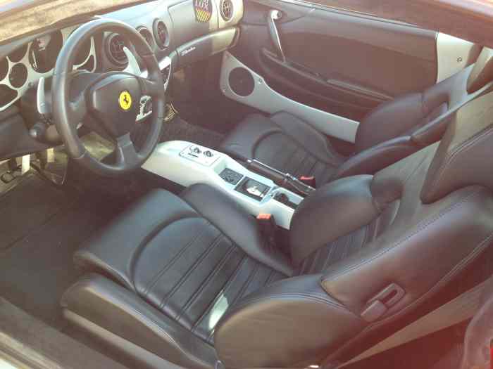 Ferrari 360 Modena factory sieges en cuir noir - paire, parfait 1