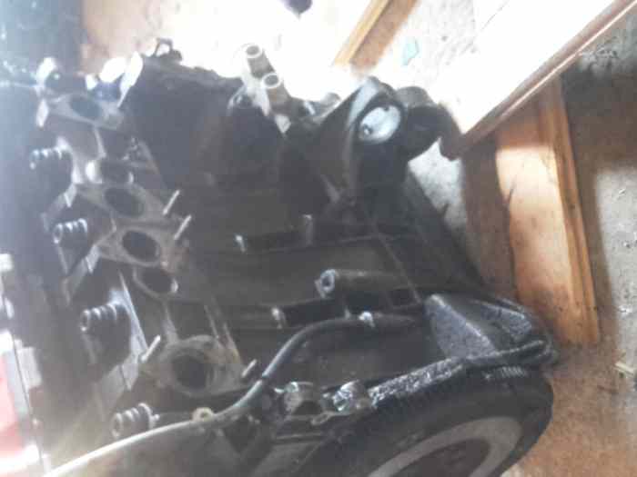 moteur 205 gti 1.6 115 cv 3