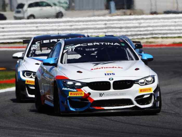 BMW M4 GT4