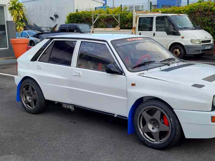 Lancia Delta HF Abarth 3