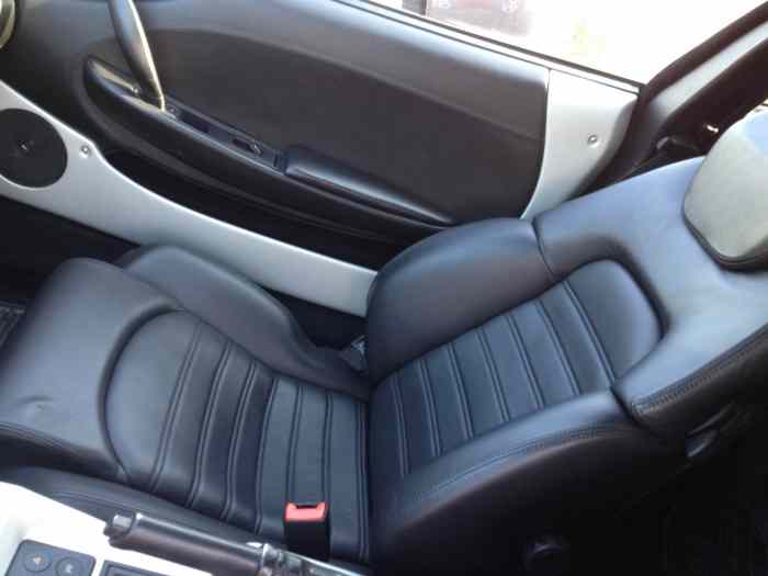 Ferrari 360 Modena factory sieges en cuir noir - paire, parfait 2