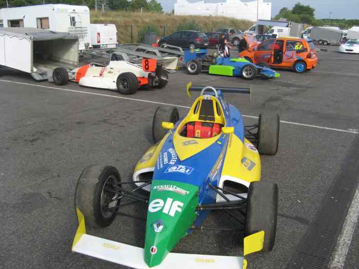 Monoplace Formule Renault 3