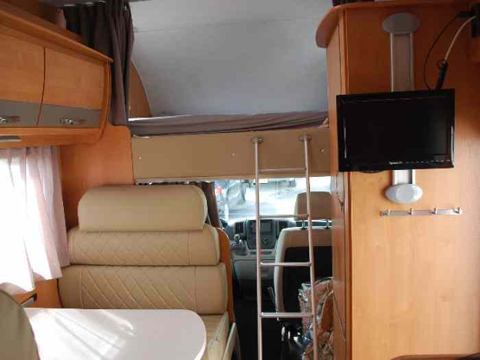 CAMPING CAR CI ELLIOT GARAGE FULL OPTIONS 2011 51000 KM 3