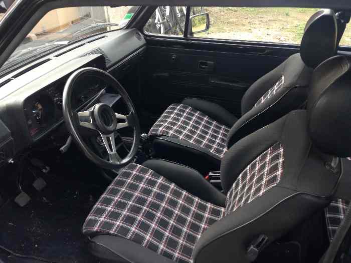 Volkswagen golf GTI mk1 1979 boîte 4 3