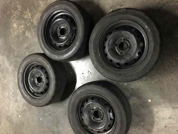 Lot de roues 14 pouces jantes 106 rallye pneus TOYO R888MAXI PLUIE 0