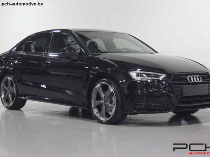 Audi A3 Berline 2.0 TDi 150cv S Line S Tronic - VIRTUAL - FULL!!! - 18.100 Kms 2017 0
