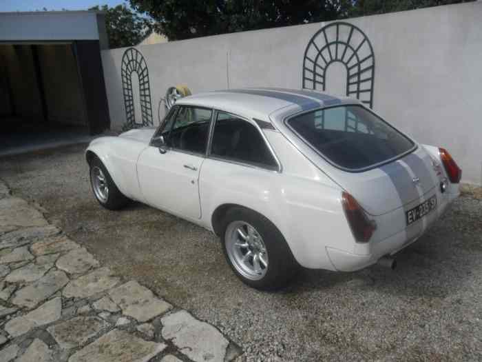 mgb gt  sebring 1