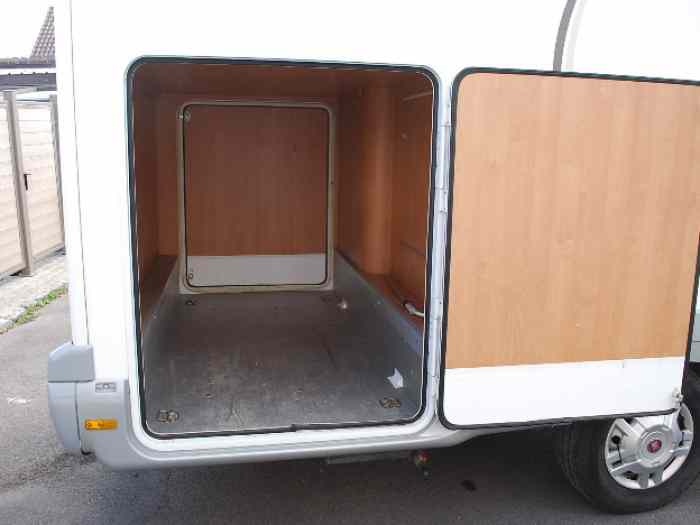 CAMPING CAR CI ELLIOT GARAGE FULL OPTIONS 2011 51000 KM 2