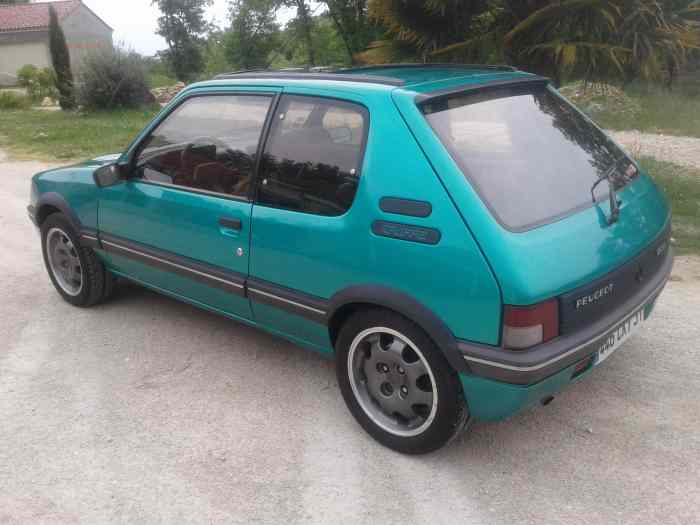 205 gti griffe 0