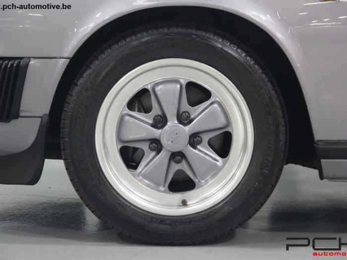Porsche 911 Carrera 3.2 Coupé Boîte G50 - JUBILÉ - 5