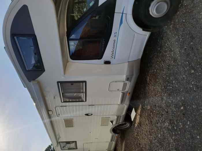 camping car Ford Chausson WELCOME 35 2.4 140cv