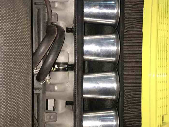 Injection 4 papillons Peugeot sport