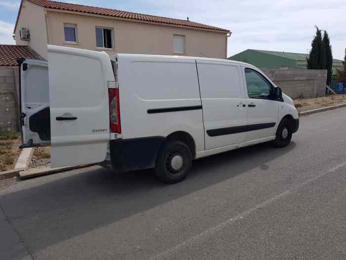 Peugeot EXPERT 2.2l HDI 120CV BOITE6 LONG 3 PLACES 4