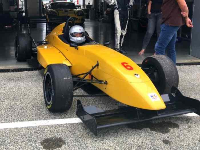 Monoplace FORMULE RENAULT 2000 état exceptionnel 0