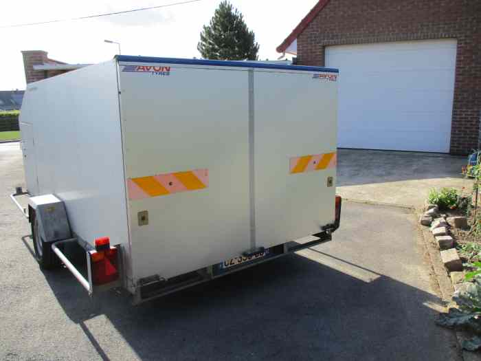 remorque fermée lider 1300kg 4
