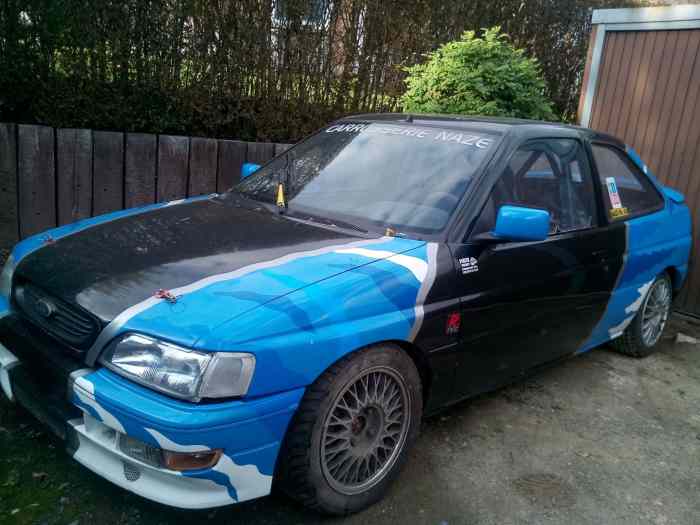 ford escort rs2000