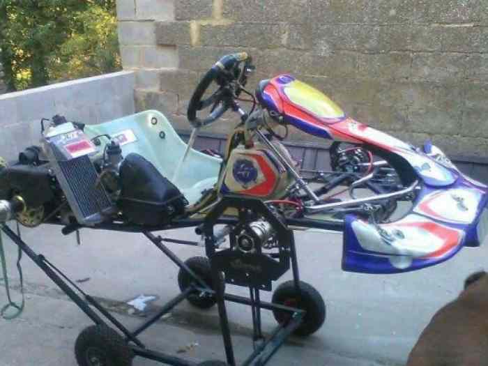 Kart CRG série Lewis Hamilton 2