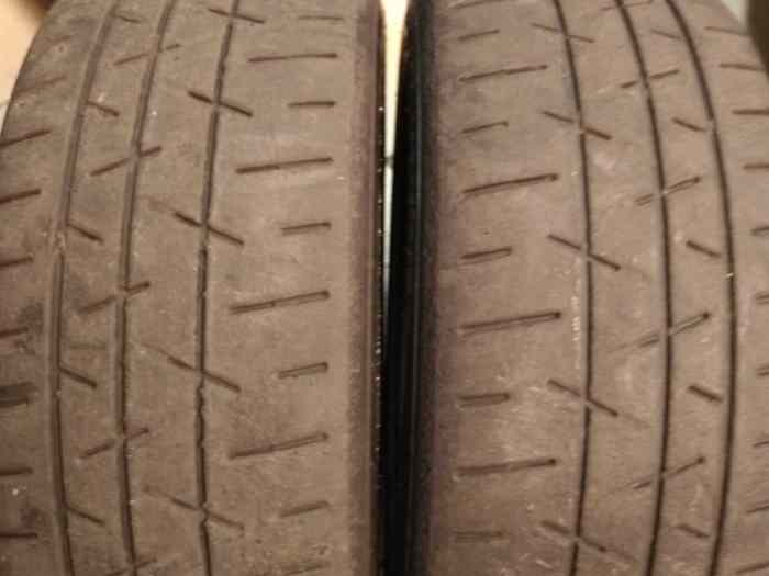 Pneu Hankook Z205 210/625/17 3