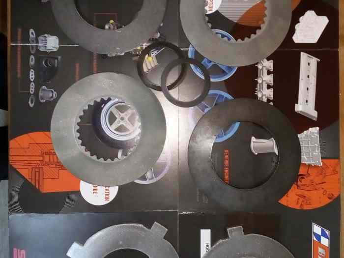 PIECES ET FOURNITURES AUTOBLOQUANT 0