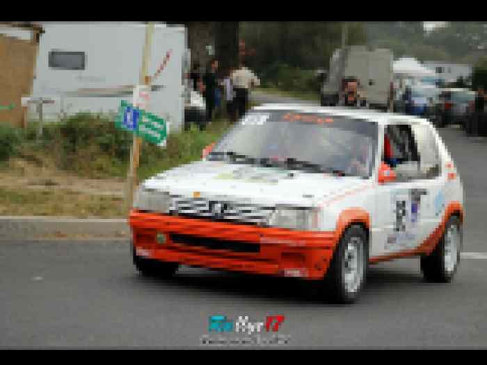205 GROUPE A5 – photo 4 sur 5