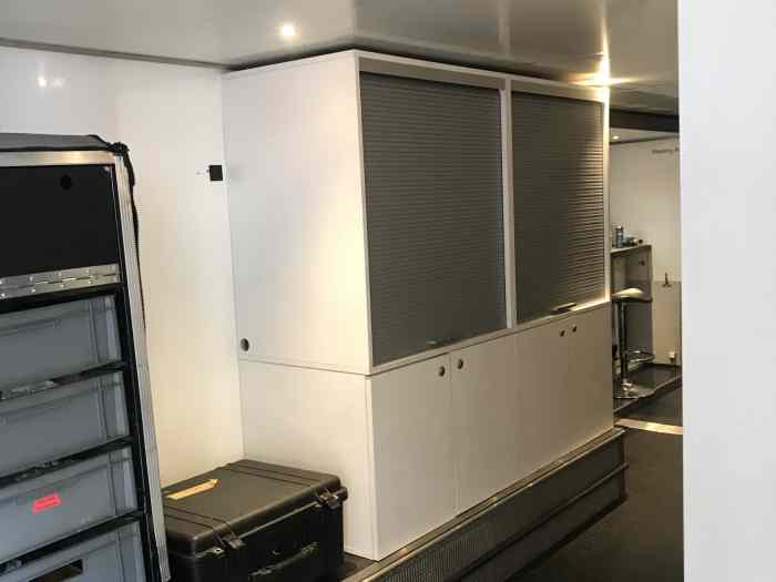 Camion de course à vendre avec auvent 1