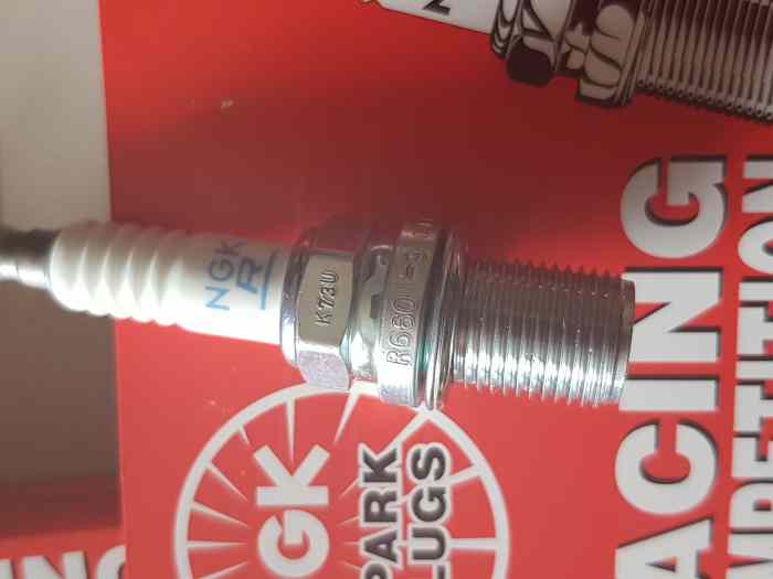 Bougie racing type annulaire clio r3 2