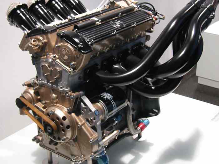 BMW M12/7  Moteur F2 complet ou pieces