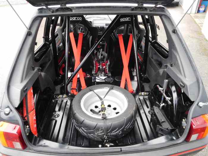 Peugeot 205GTI 1985 – photo 5 sur 6