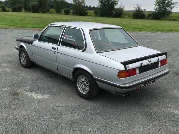 BMW 323 I de 1980 3
