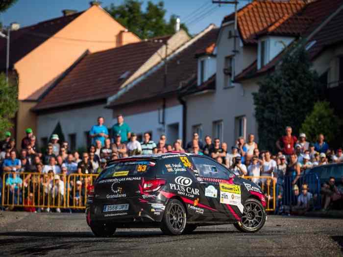 Citroën DS3 R3T MAX Emma Falcón 2