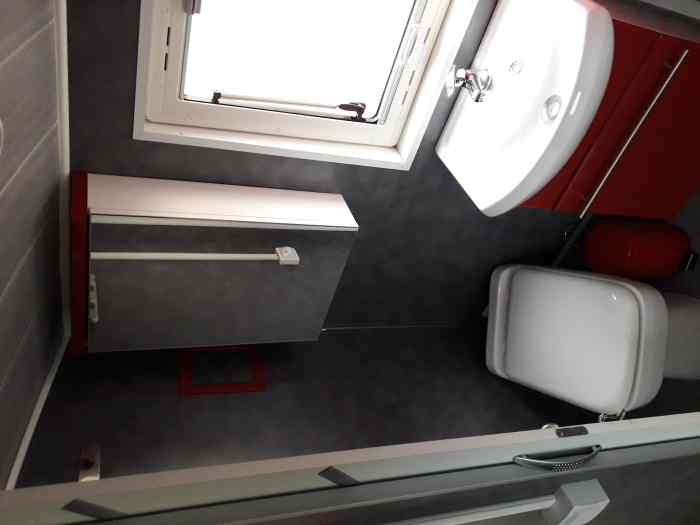 Bus aménagé. 4