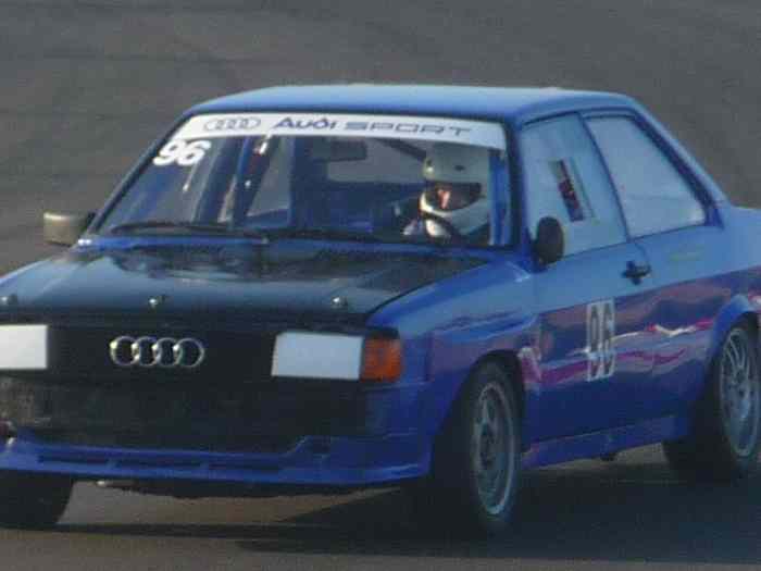 Audi 80