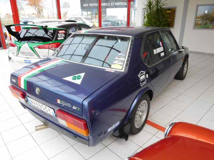 Alfa Romeo Alfetta 2.0 1983 – photo 2 sur 6