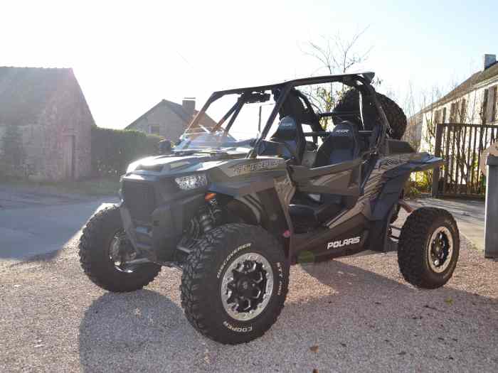 Polaris RZR XP1000 Turbo - Suspension FOX 1
