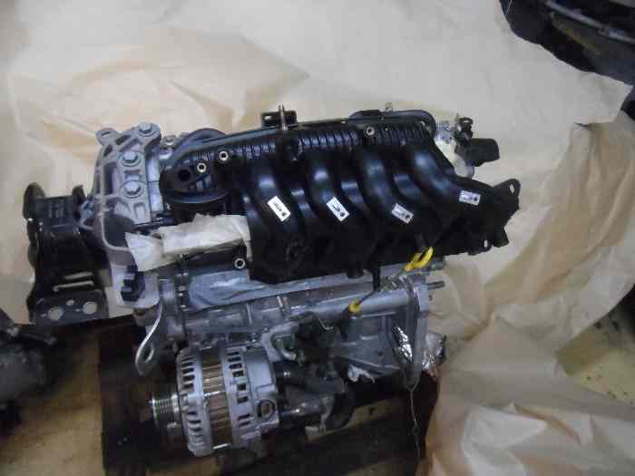 moteur CLIO 4 RS 0