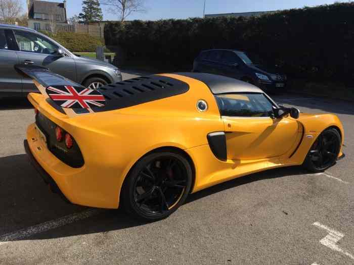Unique lotus cup exige R homologuée