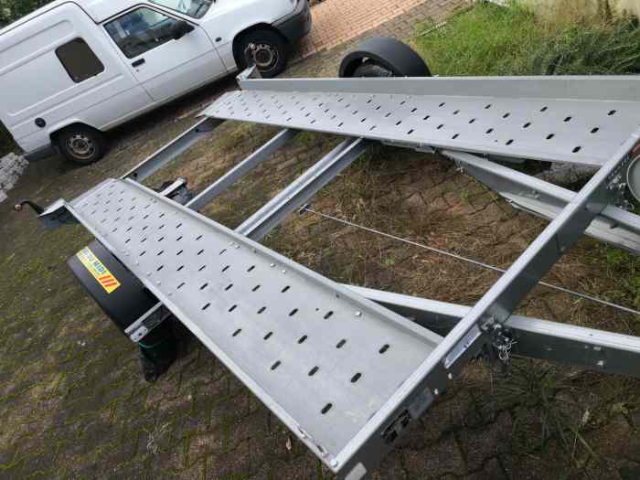 REMORQUE PORTE VOITURE FRANC PV 13B 1