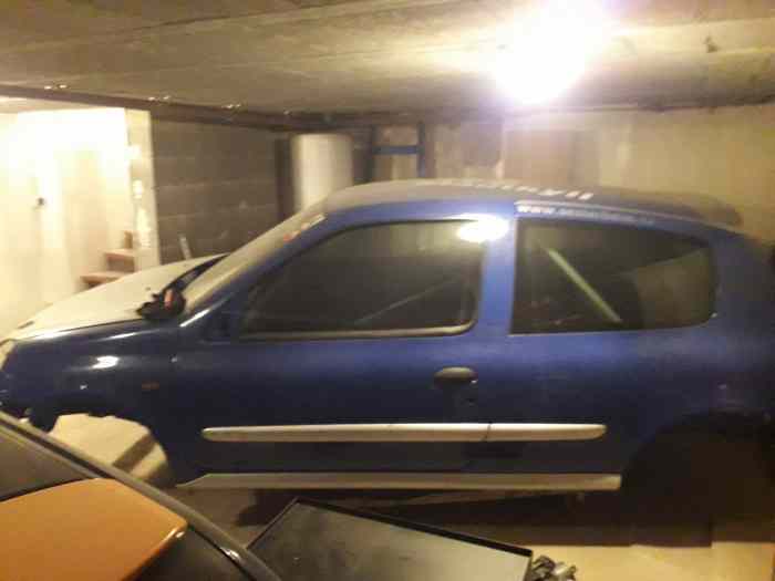 Caisse clio2 cup 1