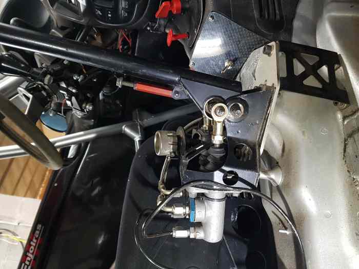 Frein à main hydrolique 206 RC Gr N 1