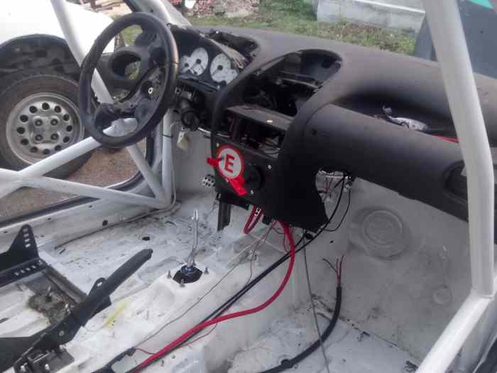 206 f2000 en cours de montage 1
