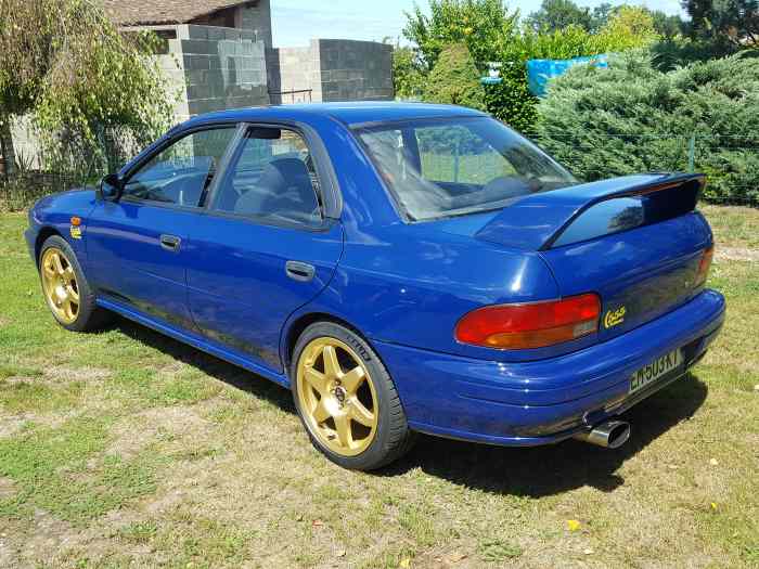 Subaru impreza GT turbo 2