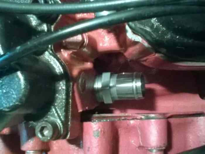 Raccord admission Ford V6 2