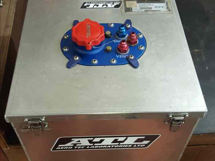 Reservoir souple ATL 20L avec caisson 1