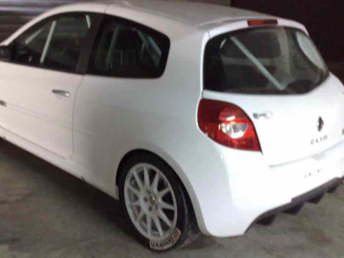 RENAULT CLIO R3 + Lot de Bord 3