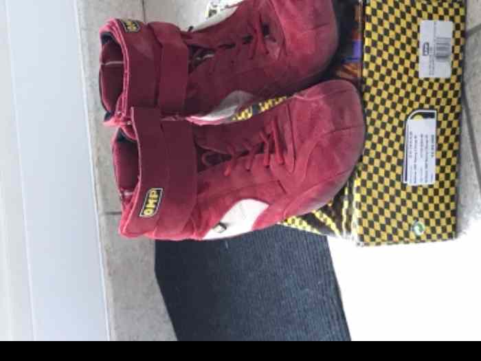 Chaussure OMP taille 46