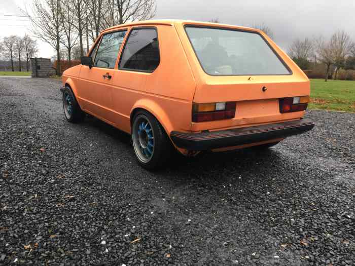 vw golf I GTI  original a restaurer 1
