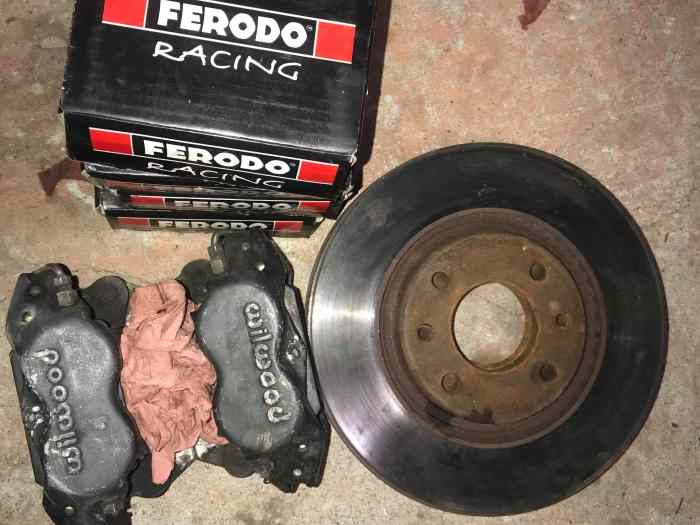 Etrier 4 pistons WILWOOD + disques + plaquettes