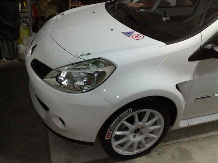 RENAULT CLIO R3 + Lot de Bord 5