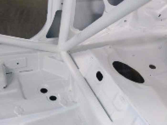 Peugeot 206 FIA roll bar shell - NEW BUILD - FOR SALE 3