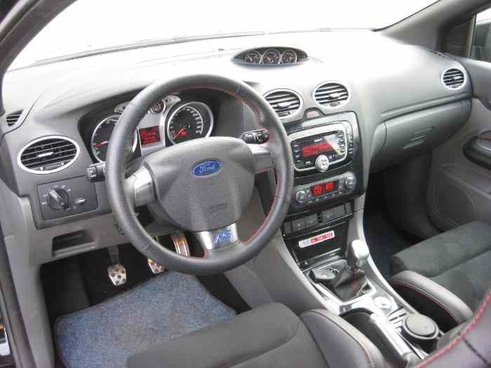 FORD FOCUS RS 500 1